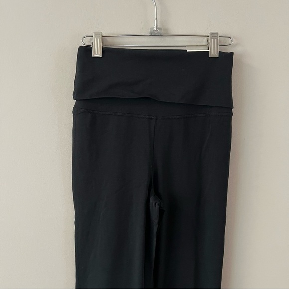 Offline by aerie OG fold over high waisted super flare leggings small black - Picture 4 of 10